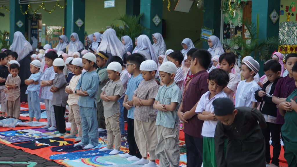 Info Daftar Free Trial Class Toddler KB TK Islam Al Azhar 6 Sentra Primer