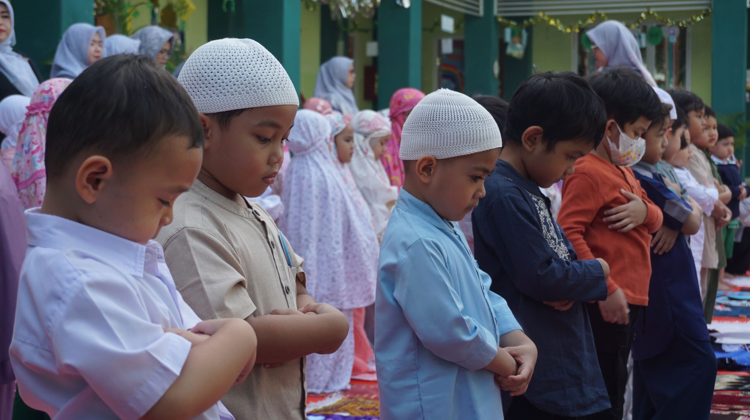 Belajar Berdoa Sejak Kecil, Membentuk Kebiasaan Baik dalam Hidup
