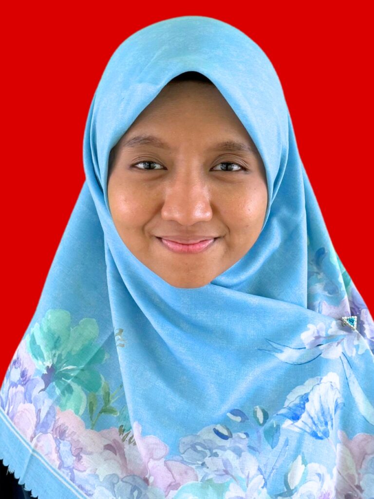 Liah Siti Komariah - Lab. Komputer