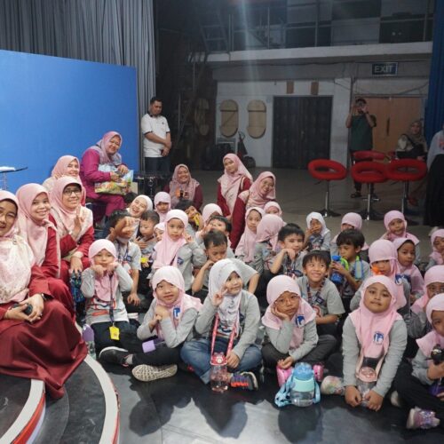 TKIA 6 Sentra Primer : Saat Belajar Tak Terbatas Ruang Kelas