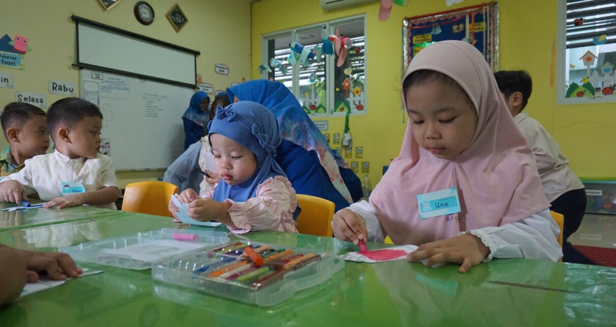Anak Cepat Bosan? Ini Cara Menumbuhkan Rasa Ingin Tahu Sejak Dini