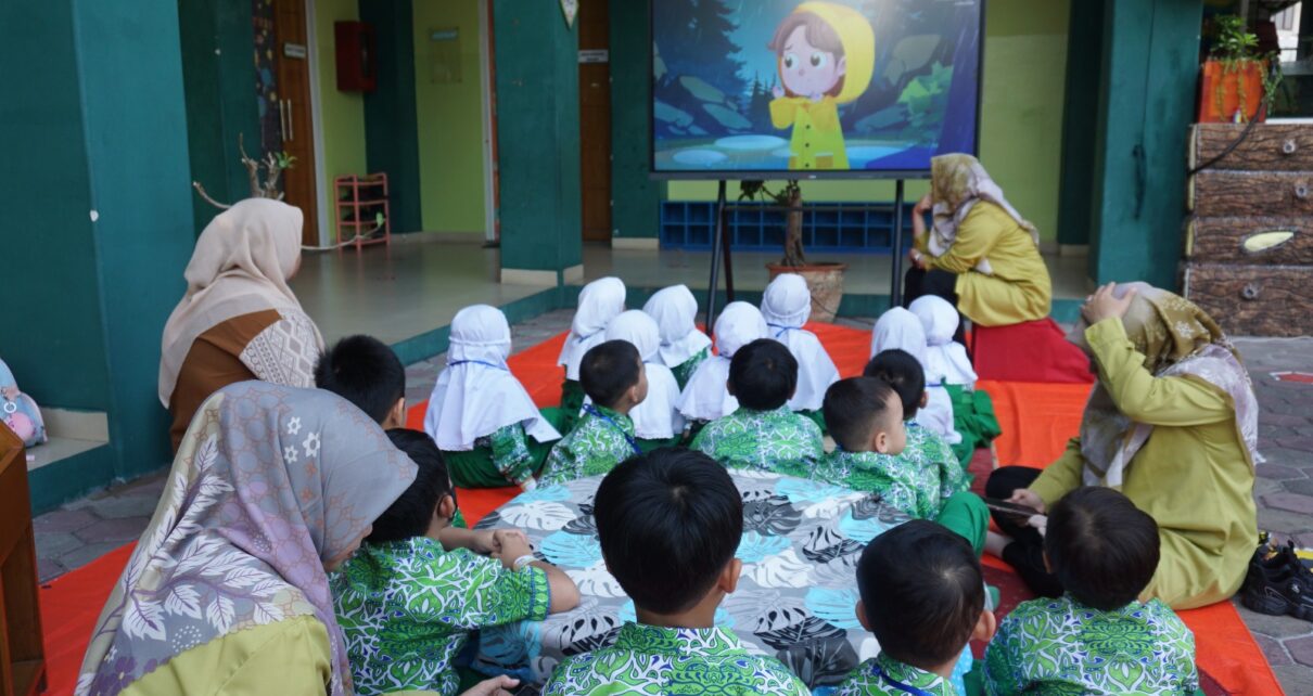 Tahfizh, Bahasa Inggris hingga Digital: Bekal Lengkap Murid TKIA 6 Sentra Primer