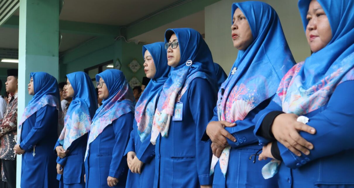 Upacara HUT RI-81 TK Islam Al Azhar 6 Sentra Primer