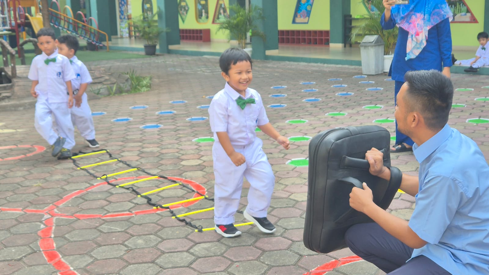 Serunya Demo Ekskul TKIA 6 Sentra Primer, Eksplor Minat dan Bakat!