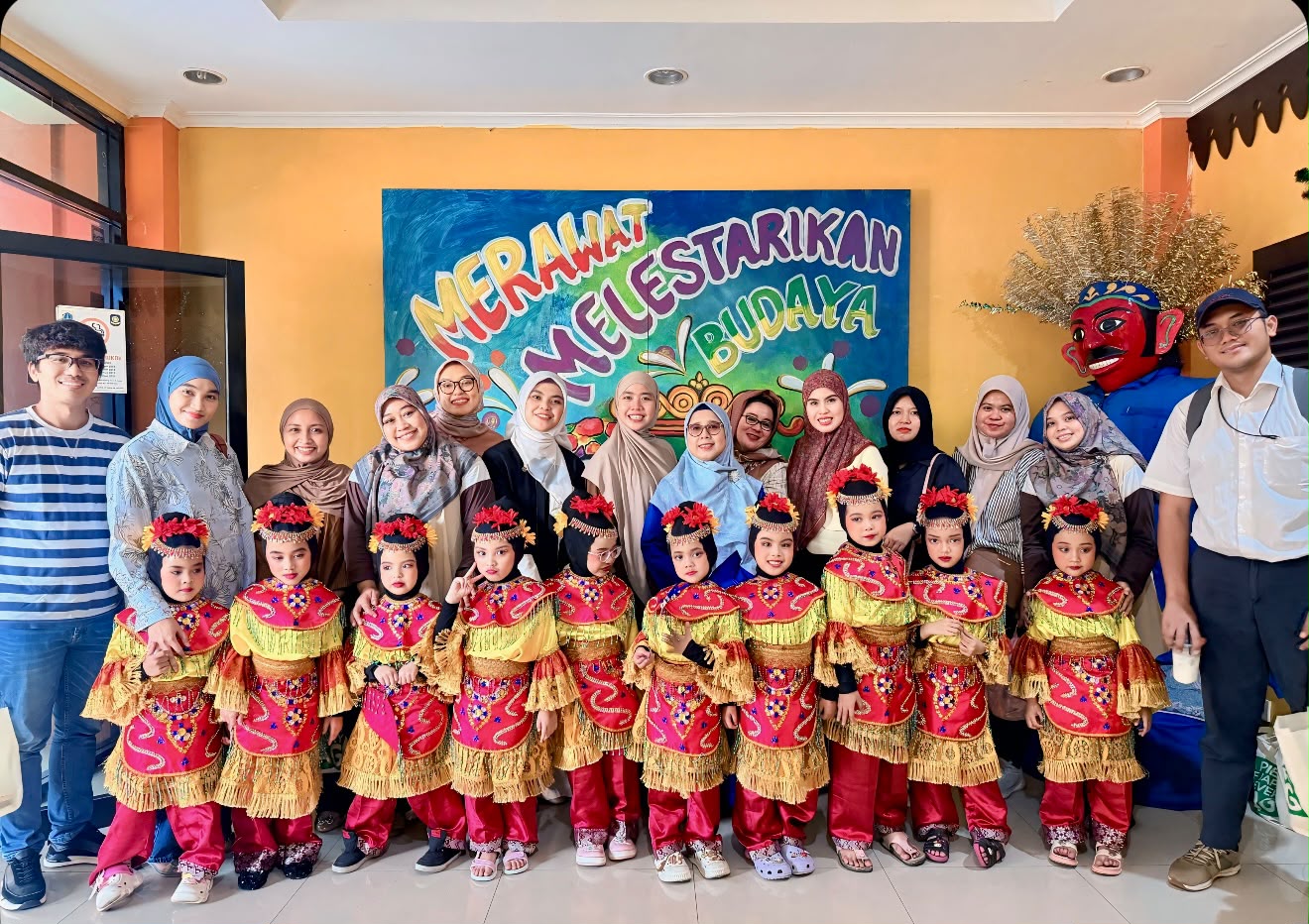 Selamat! TKIA 6 Sentra Primer Juara 3 Lomba Menari di Suku Dinas Kebudayaan Jaktim